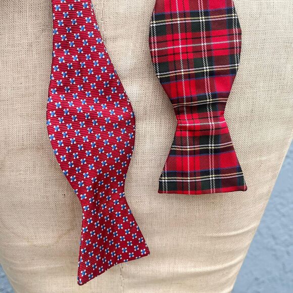 Vintage Red Bow Tie Set by Brooks Brothers Plaid Adjustable Silk bowties - Picture 1 of 7